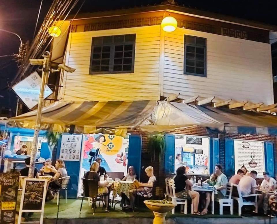 Baan Bangkok Home Εξωτερικό φωτογραφία